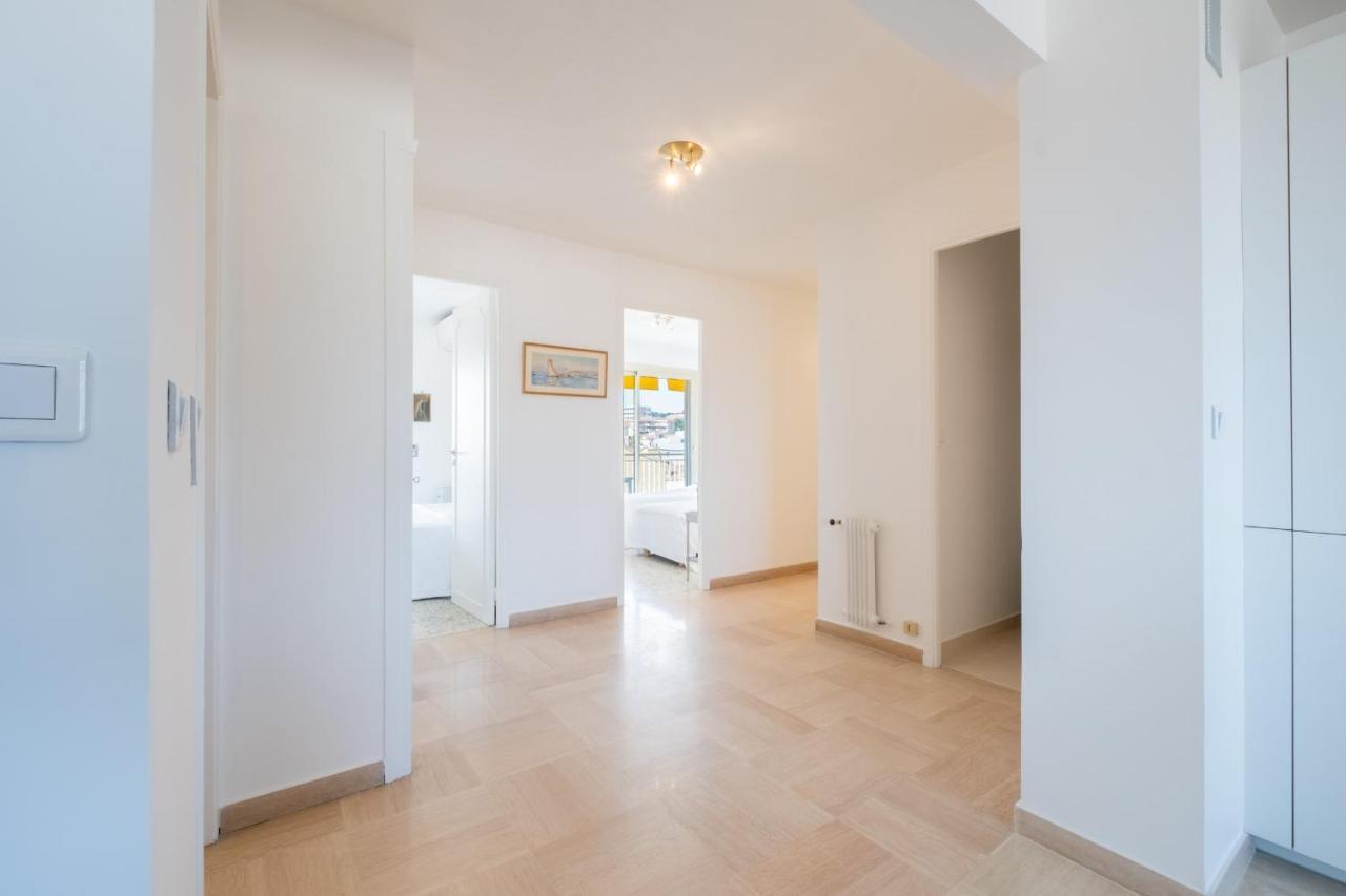 Appartement 3-br Near Downtown Sea View Parking *