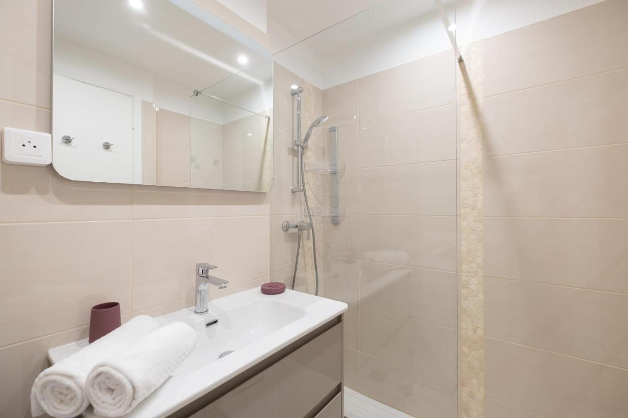 Appartement 3-br Near Downtown Sea View Parking *